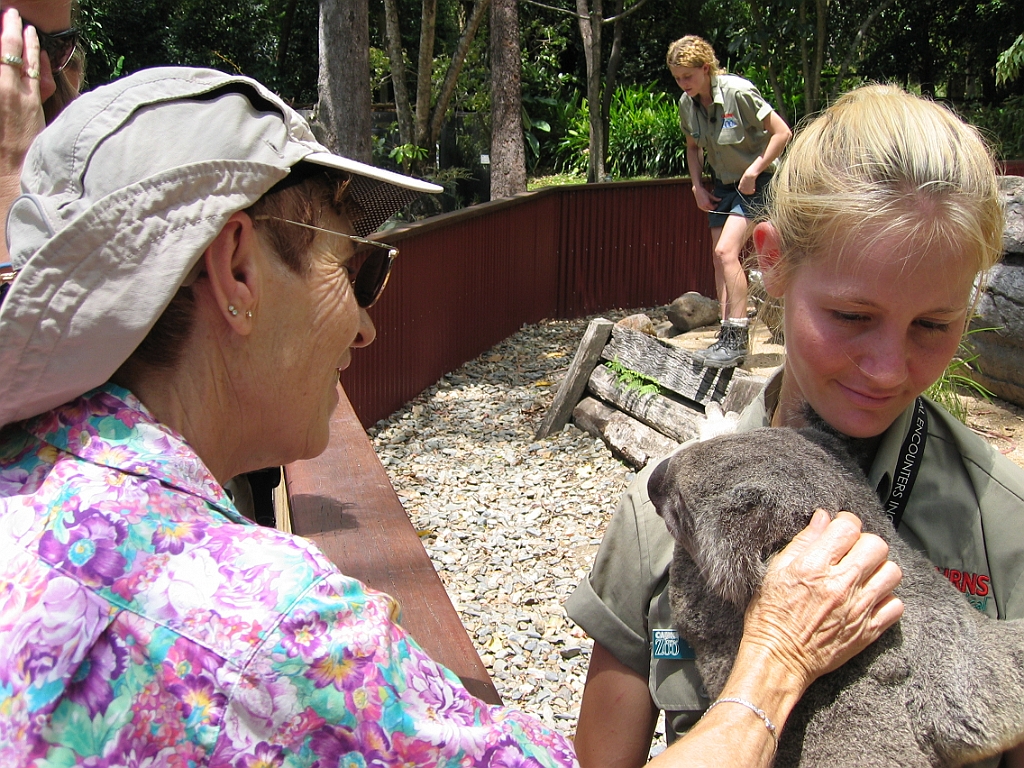 035 Cairns Tropical Zoo.jpg